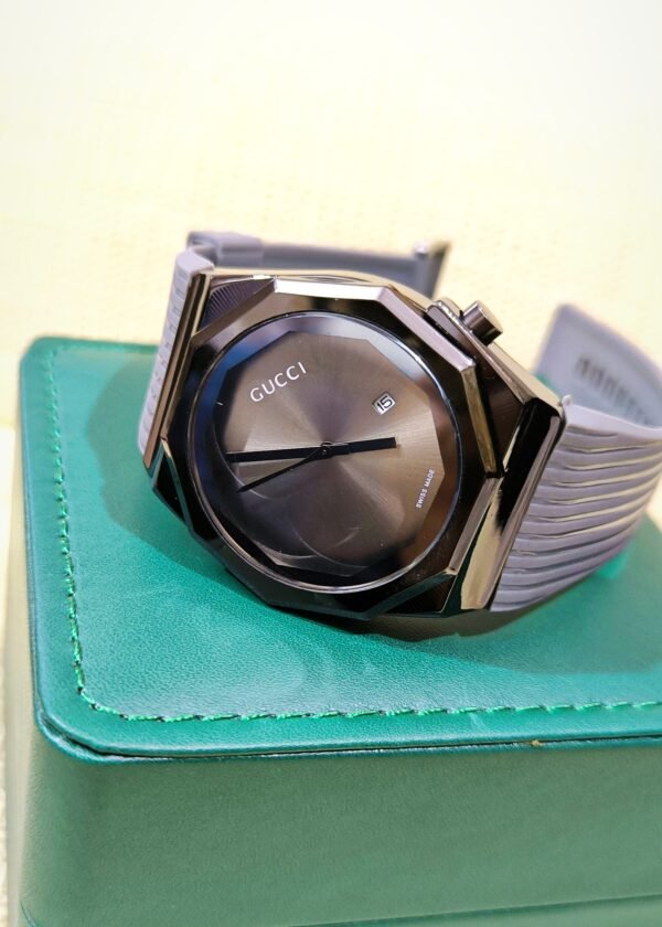 Gucci- Geo Classic Wristwatch Gwm36 - Image 5