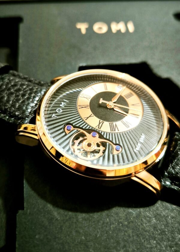 Tomi Classic Gold Roman Dial Watch - Image 4