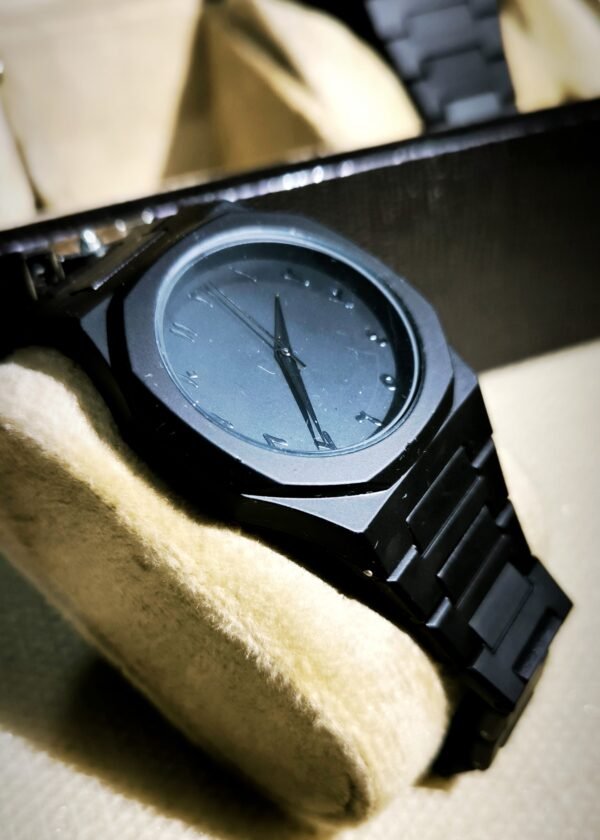 Arabic Dial Aura Watch - Image 3