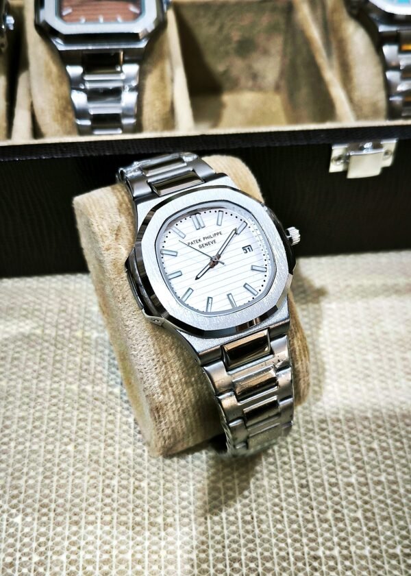 Patek Philippe Nautilus White Dial Watch - Image 4