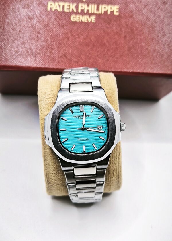 Patek Philippe Nautilus Tiffany Blue Dial - Image 3