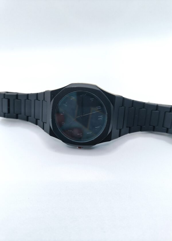Arabic Dial Aura Watch - Image 4
